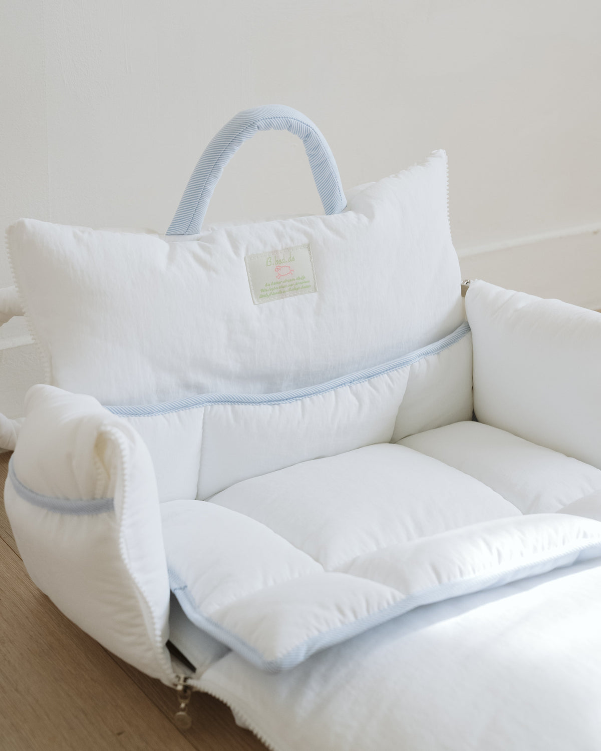Cuddle-Bag / White blue